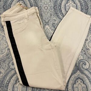 L’Agence white fitted jeans with black stripe
